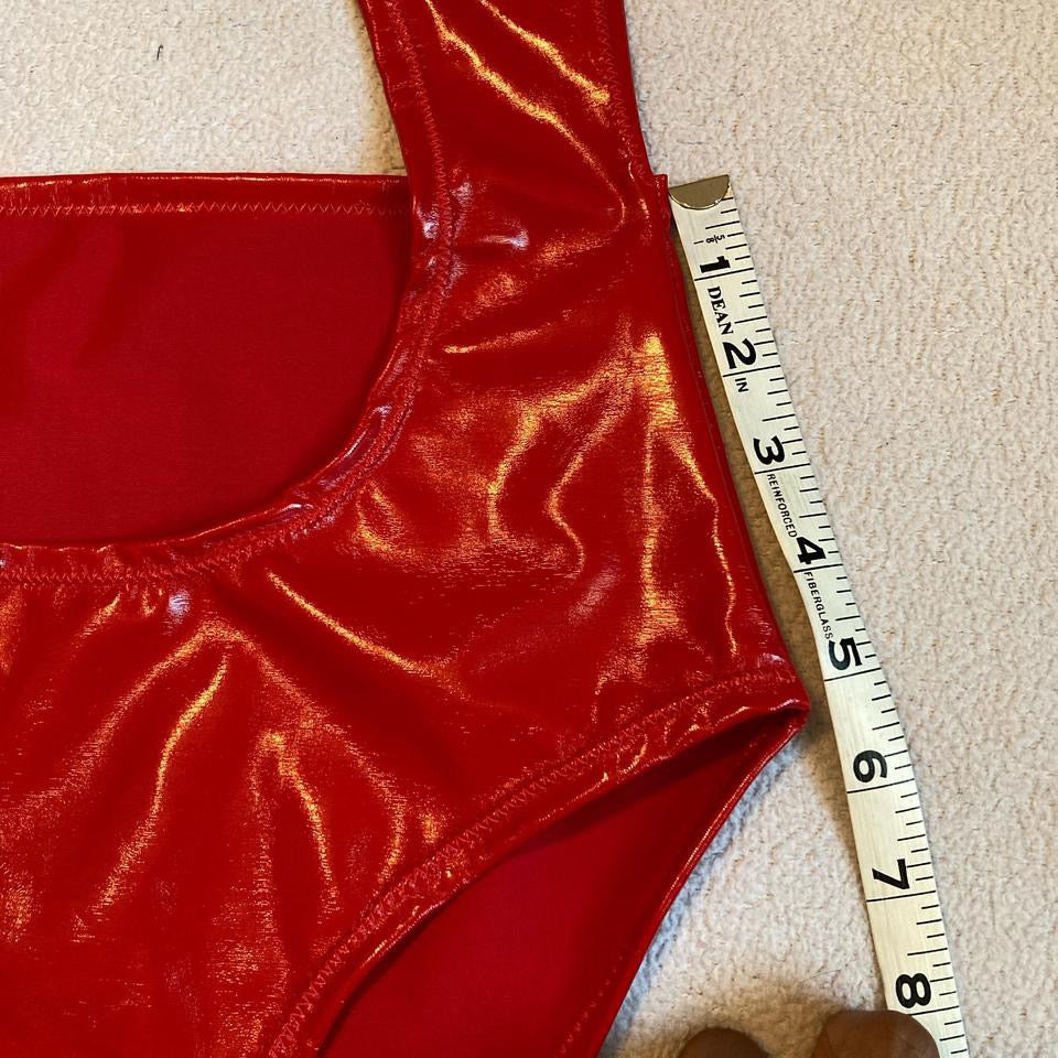 vampirella - 5in hip coverage