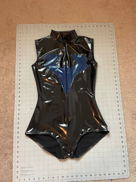 Sleeveless Nightwing